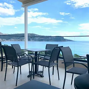 Auberge de jeunesse Mateo, Himarë